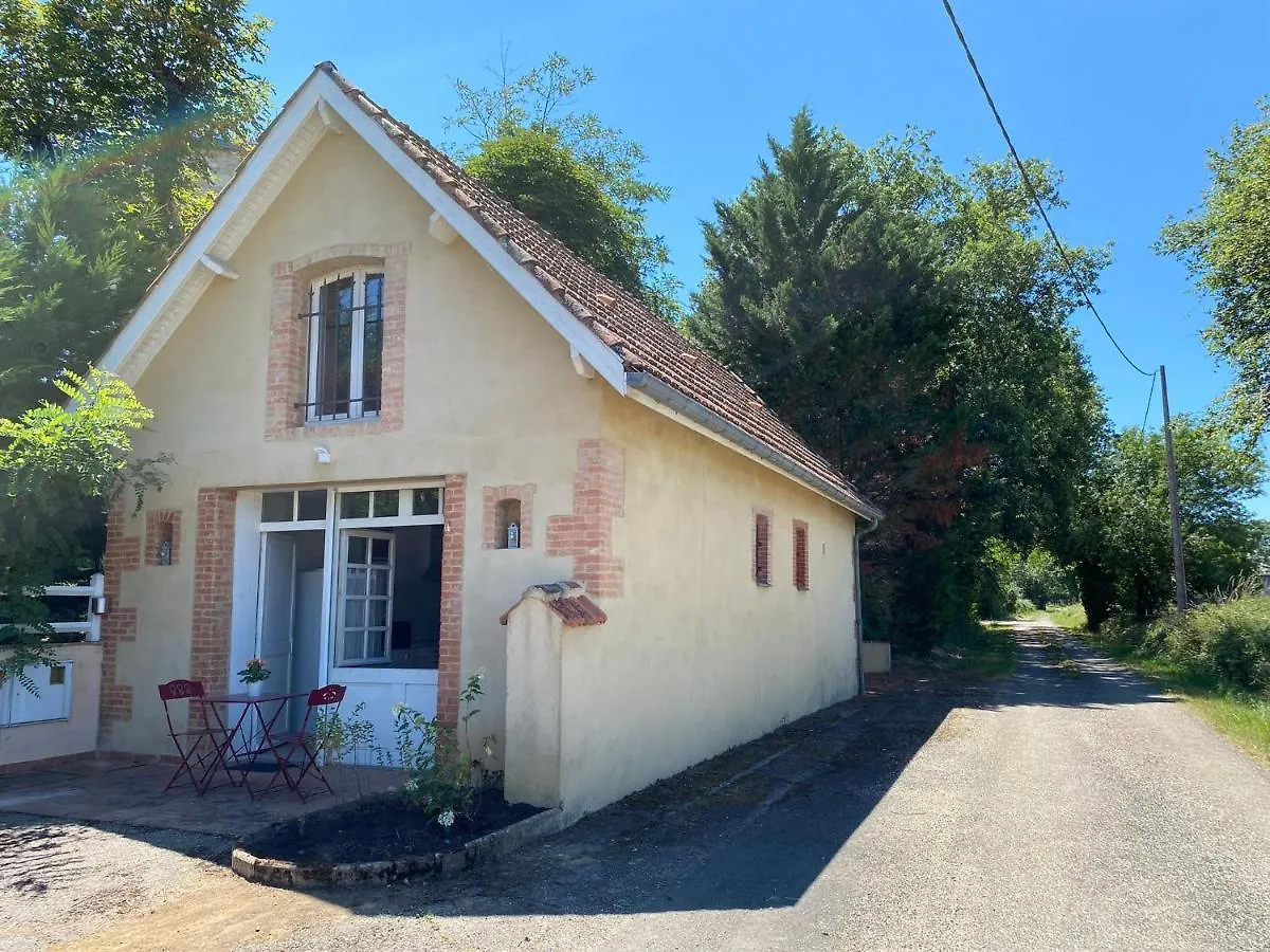 Gites Du Moulin De Perisse Fleurance 0*,
